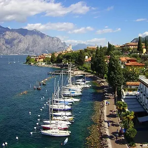 excelsior-bay.hotelinveneto.com/