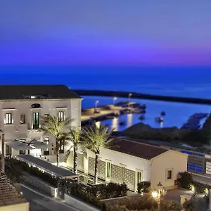 zafran-boutique-hotel.sicilyhotelsitaly.net/